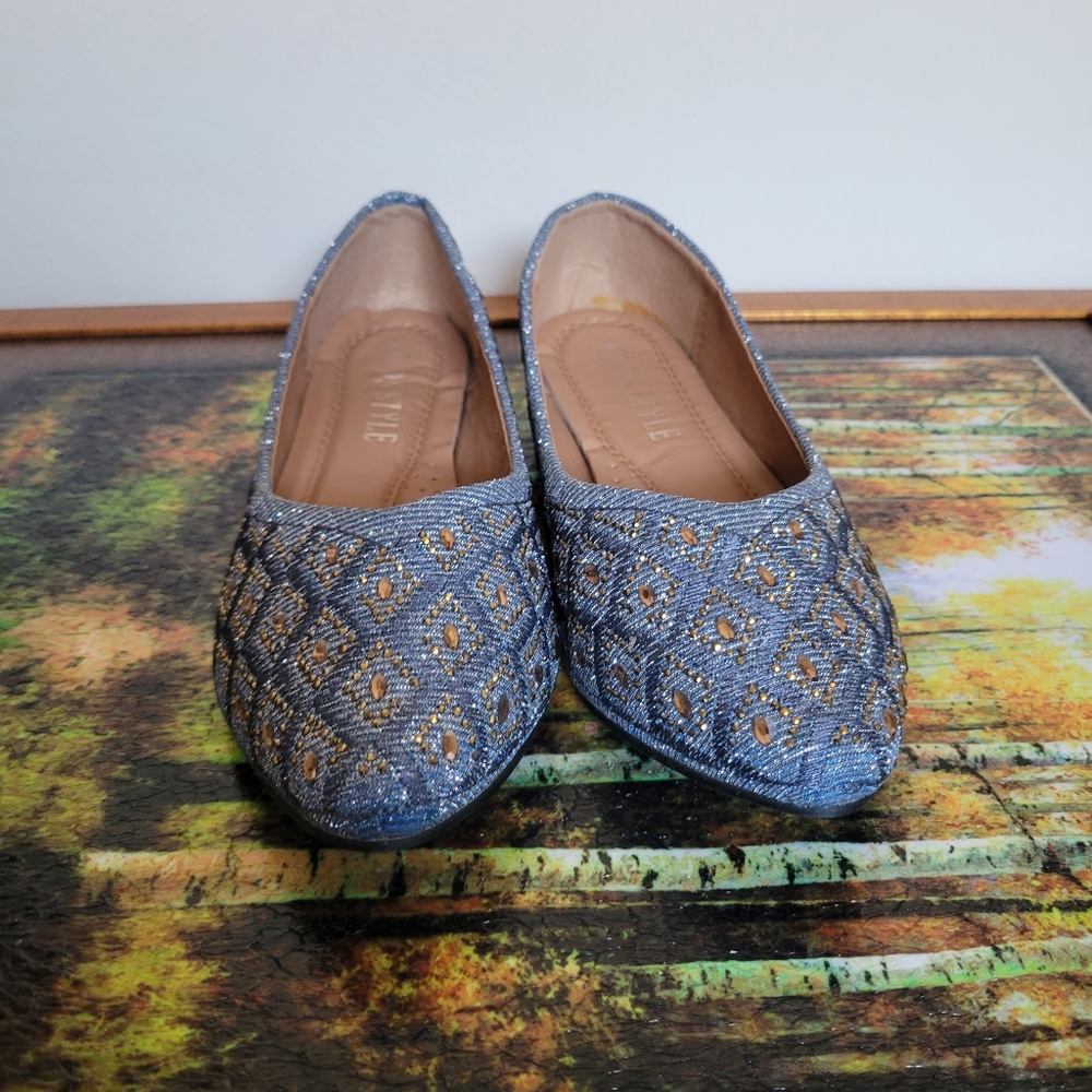 DS STYLE Blue Glitter Doll or Flat Shoes US size 8